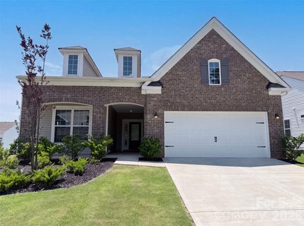 190 Abersham Drive active home in Gambill Forest, Mooresville, NC
