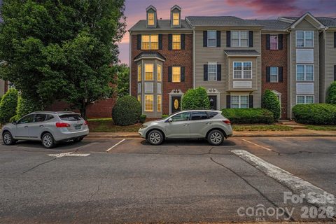 9866 Treeside Lane active home in Parkview At Matthews, Matthews, NC