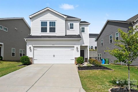374 Hyssop Court sold home in Anniston Chase, Fort Mill, SC