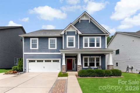 Lake Ridge, Tega Cay