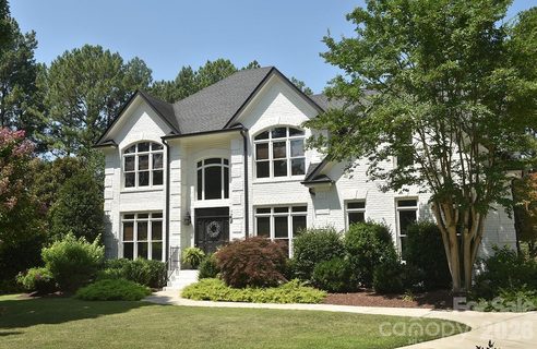 18719 Cannon Crossing Way active home in River Run, Davidson, NC