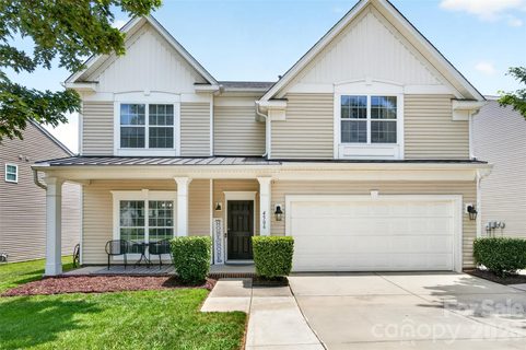 Homes in Woodbridge, Matthews