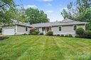 8225 Strawberry Lane sold home in Charlotte, SC