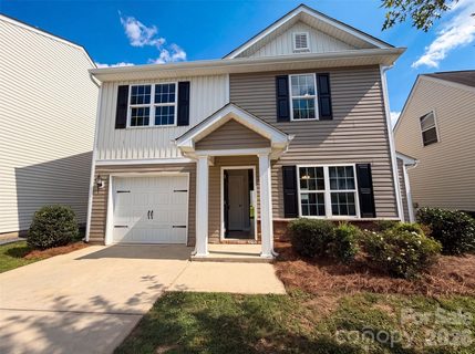 8222 Gabon Court active home in Kingstree, Charlotte, NC