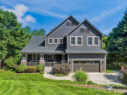 8 Old Farm House Road sold home in Jupiter Hills, Weaverville, NC