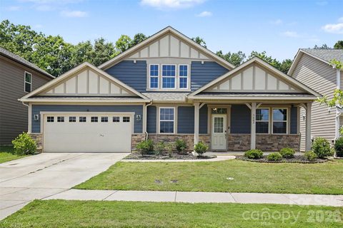 1405 Calder Drive pending home in Braeburn, Indian Trail, NC