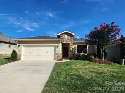 4843 Looking Glass Trail active home in Trilogy Lake Norman, Denver, NC