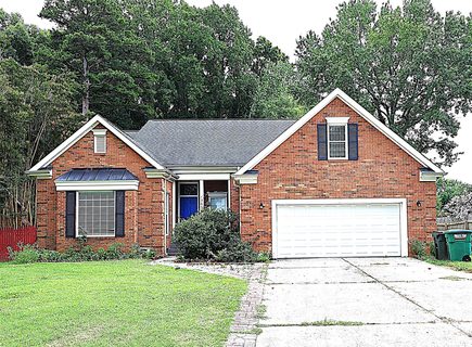 Homes in The Heathers, Matthews