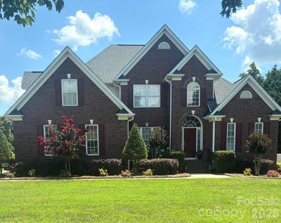 527 Hallman Drive active home in Homewood, Rock Hill, SC