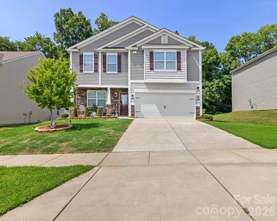 9836 Oak Barrel Lane active home in Lanier Village, Charlotte, NC
