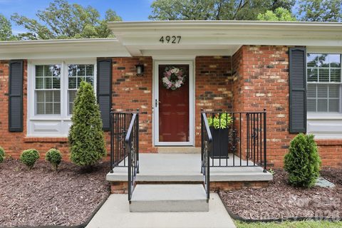 4927 Farm Pond Lane sold home in Four Seasons, Charlotte, NC