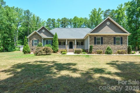 4628 Cayton Drive active home in Wynswept, Maiden, NC