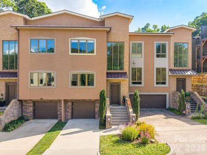 26 Macallan Lane sold home in The Village At Chunns Cove, Asheville, NC