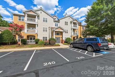 16409 Golden River Lane active condo in Copper Ridge, Charlotte, NC