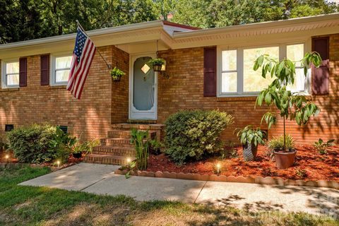 320 Miller Drive pending home in Bellemeade, Salisbury, NC