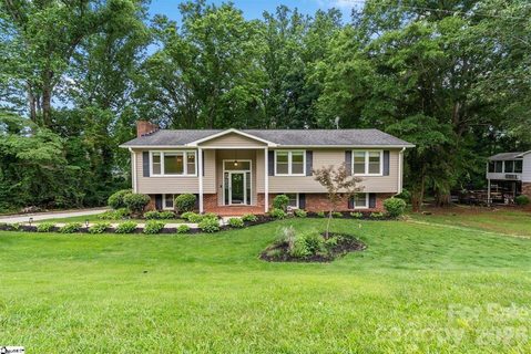 100 Engel Drive sold home in Oakland Heights, Greenville, SC