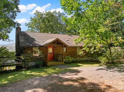 26 Burnt Ridge Trail active home in Toms Creek, Black Mountain, NC