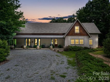 A home in Hoblestik Ridge