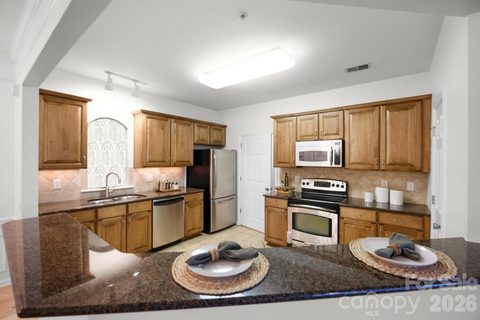 11574 Costigan Lane active condo in Belle Vista, Charlotte, NC
