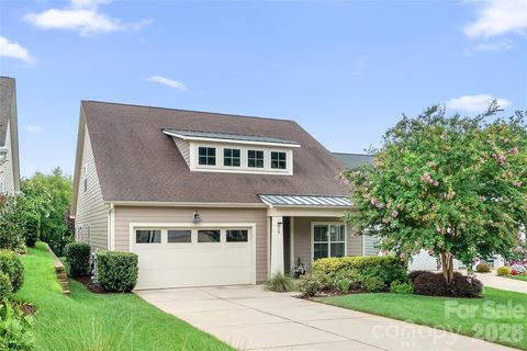 218 Stone Mountain Way active home in Trilogy Lake Norman, Denver, NC
