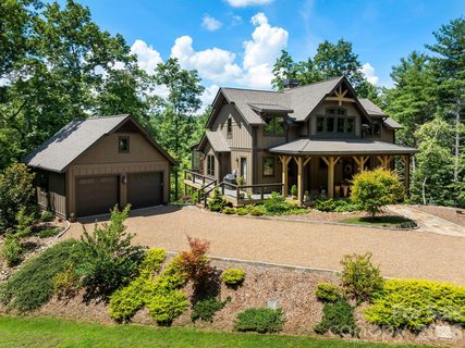 174 Dancing Wind Lane active home in French Broad Crossing, Marshall, NC
