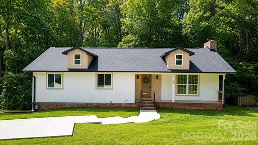 32 Bowen Drive active home in Branch Woods, Belmont, NC