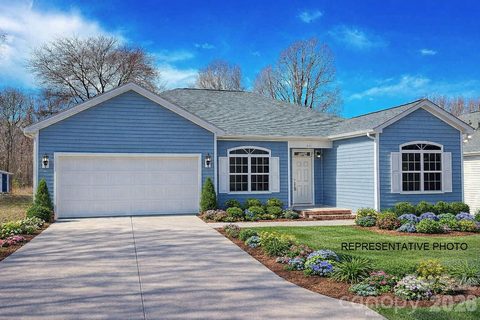 4008 Shelby Jean Drive active home in Hannahs Meadow, Concord, NC