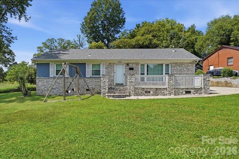 4324 Hidden Valley Road