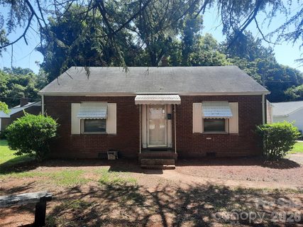 534 W 28th Street pending home in Graham Heights, Charlotte, NC