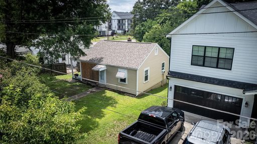 405 W Cama Street active home in York, Charlotte, NC