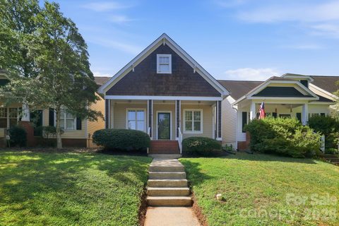 11209 Blue Cedar Lane sold home in Ballantyne Meadows, Charlotte, NC