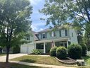 8707 Lake Pines Drive sold home in Cornelius, SC