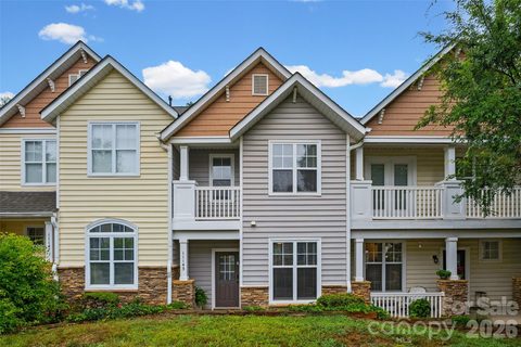 11143 Dundarrach Lane active condo in Scots Hill, Charlotte, NC