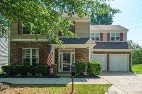 Homes in Caldwell Station, Huntersville
