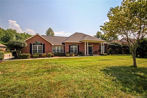 1837 Cameron Heights Circle