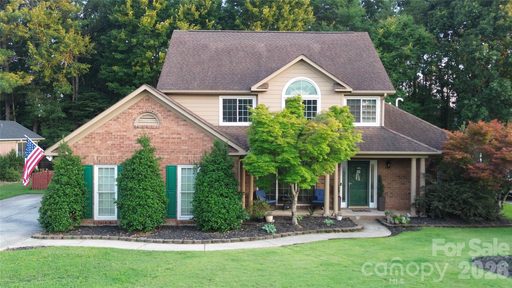 Homes in Roberta Farms, Concord