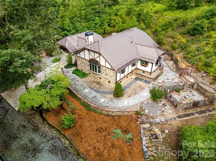 275 Hubbard Hollow Road active home in Indian Camp Mountain, Rosman, NC