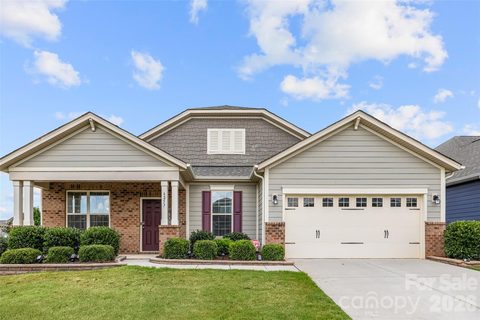 6257 Swanport Road active home in Walnut Creek, Lancaster, SC
