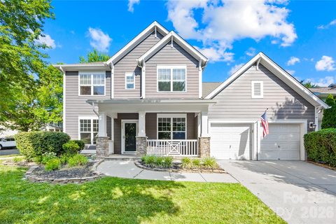 8703 Lake Pines Drive sold home in Westmoreland, Cornelius, NC