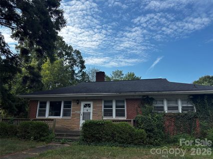 907 Maple Avenue active home in Eaman Park, Salisbury, NC