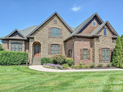 761 King Fredrick Lane pending home in Morris Glen, Concord, NC