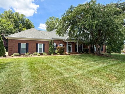 145 Baymount Drive pending home in Baymount Meadows, Statesville, NC