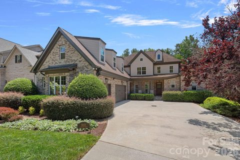 3813 Lakeside Drive active home in Lakeside, Charlotte, NC