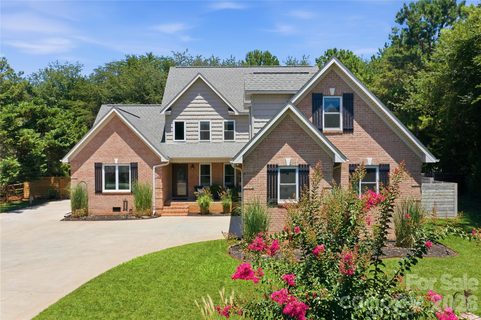 393 Ponderosa Circle sold home in Bonanza Park, Mooresville, NC
