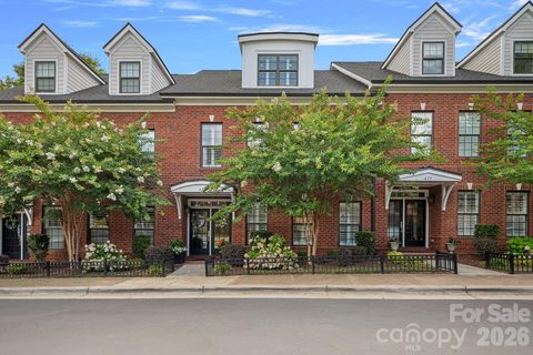 473 S Main Street active townhome in The Villages Of South Main, Davidson, NC