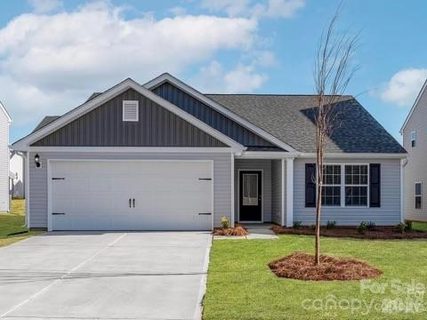 1637 Nia Road active home in McKee Creek Village, Charlotte, NC