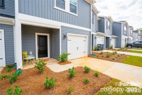 508 Tayberry Lane active townhome in Ashe Downs Townhomes, Fort Mill, SC