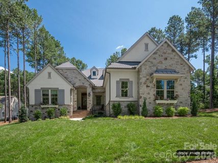 Homes in Davidson Retreat, Davidson