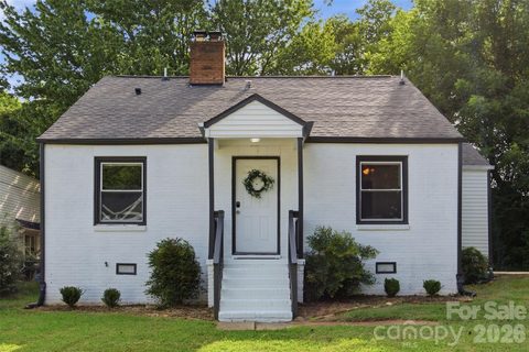 2516 Elon Street active home in Enderly Park, Charlotte, NC