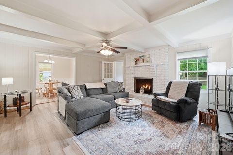 Homes in Springhill, Concord